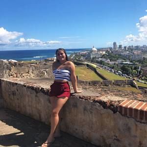 Meet your Posher, Brianna